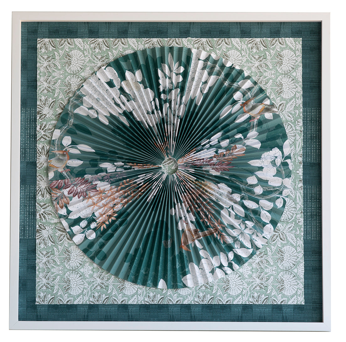 Pleated Dimensional Circle: Teal Chinoiserie